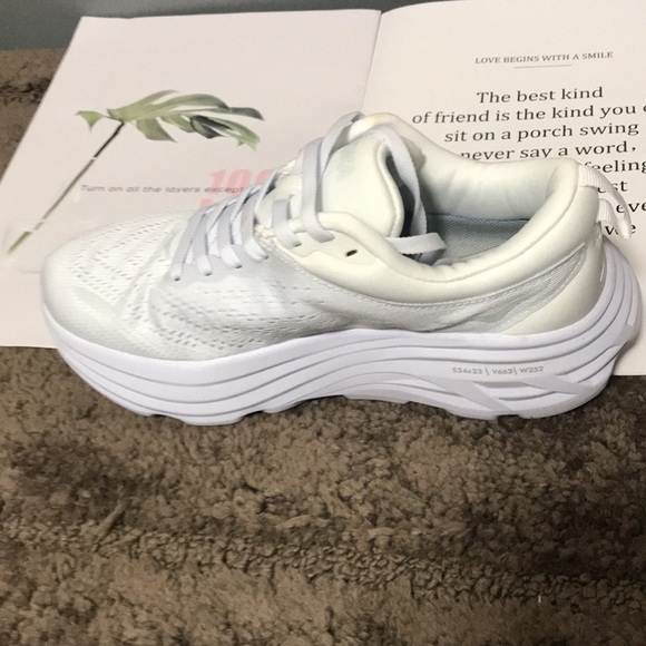 Hoka One One Bondi 8 White Women’s Size 7.5 - Picture 6 of 7